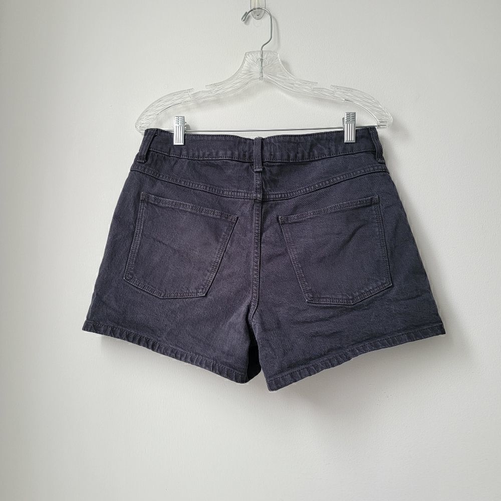 Universal THREAD Womens Shorts Size 8 Vintage Midi Dark Wash - Picture 4 of 12